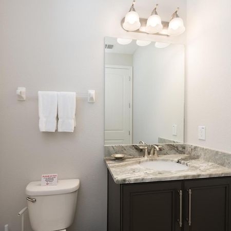 Vibrant Home With Theater Room & Pool Table Near Disney By Rentyl - 7713G Ορλάντο Εξωτερικό φωτογραφία